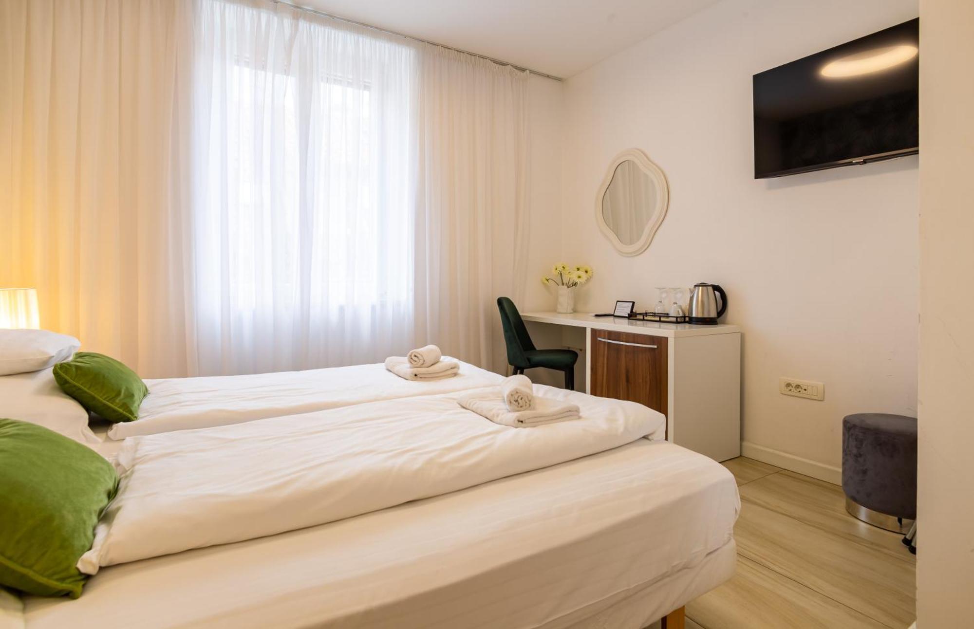 Apartments & Rooms Graso Split Kültér fotó