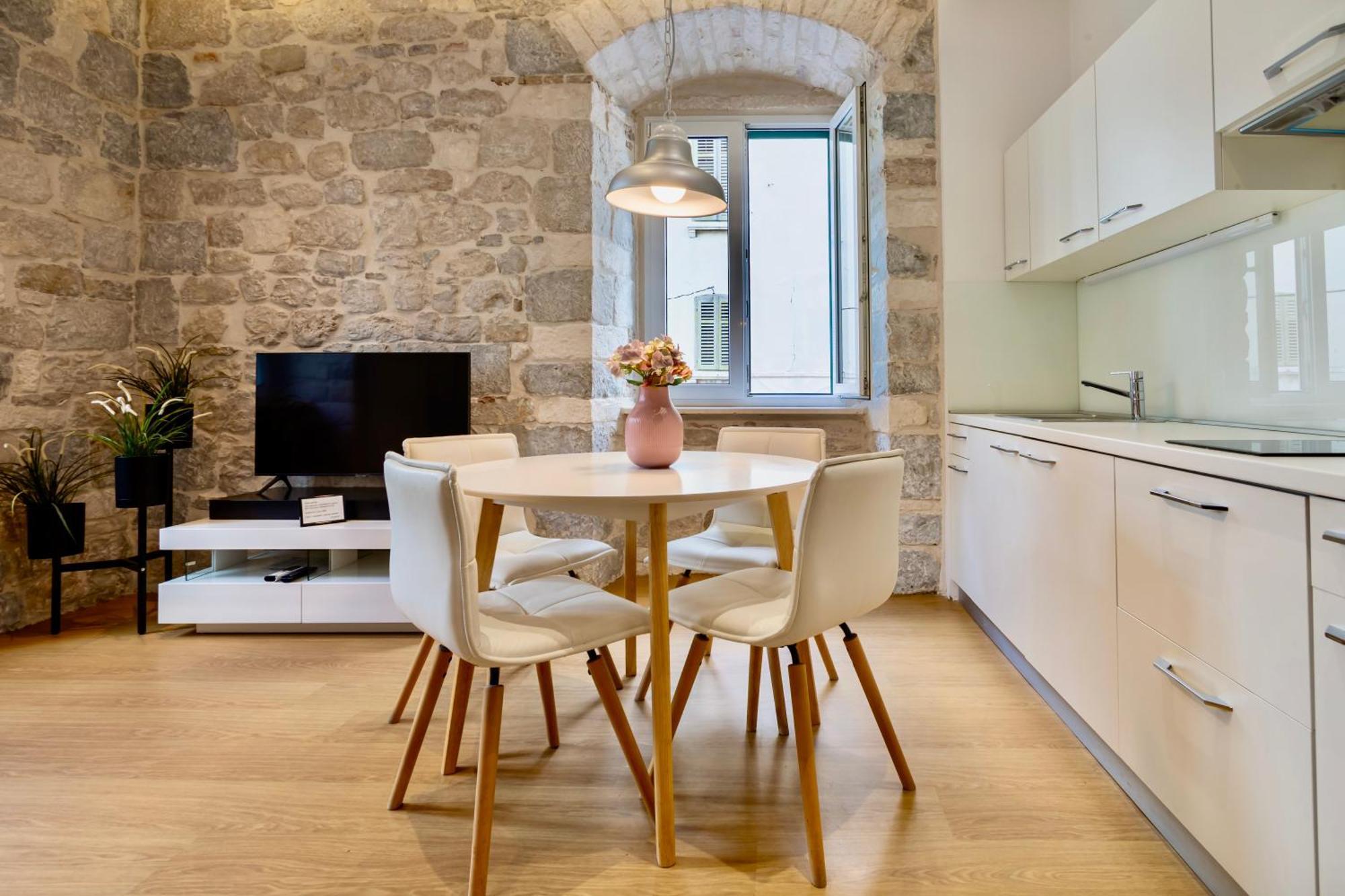 Apartments & Rooms Graso Split Kültér fotó